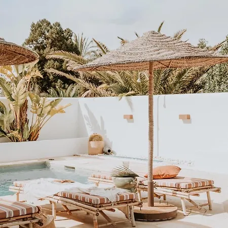 Casa Stellar - Boutique With Private Heated Pool And Sea View - Sustainably Solar Powered *